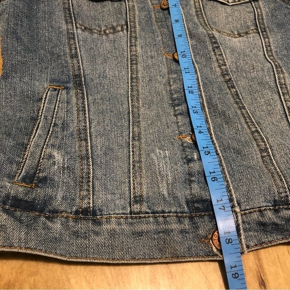 NWOT Tommy Bahama Jacket Kids Girls 10 Blue Medium Wash Denim Distressed - Picture 9 of 10